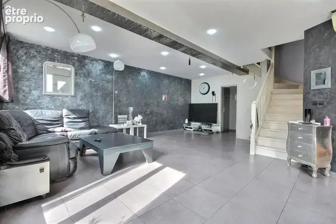 A vendre - villard-bonnot - maison t7+c - photo 6