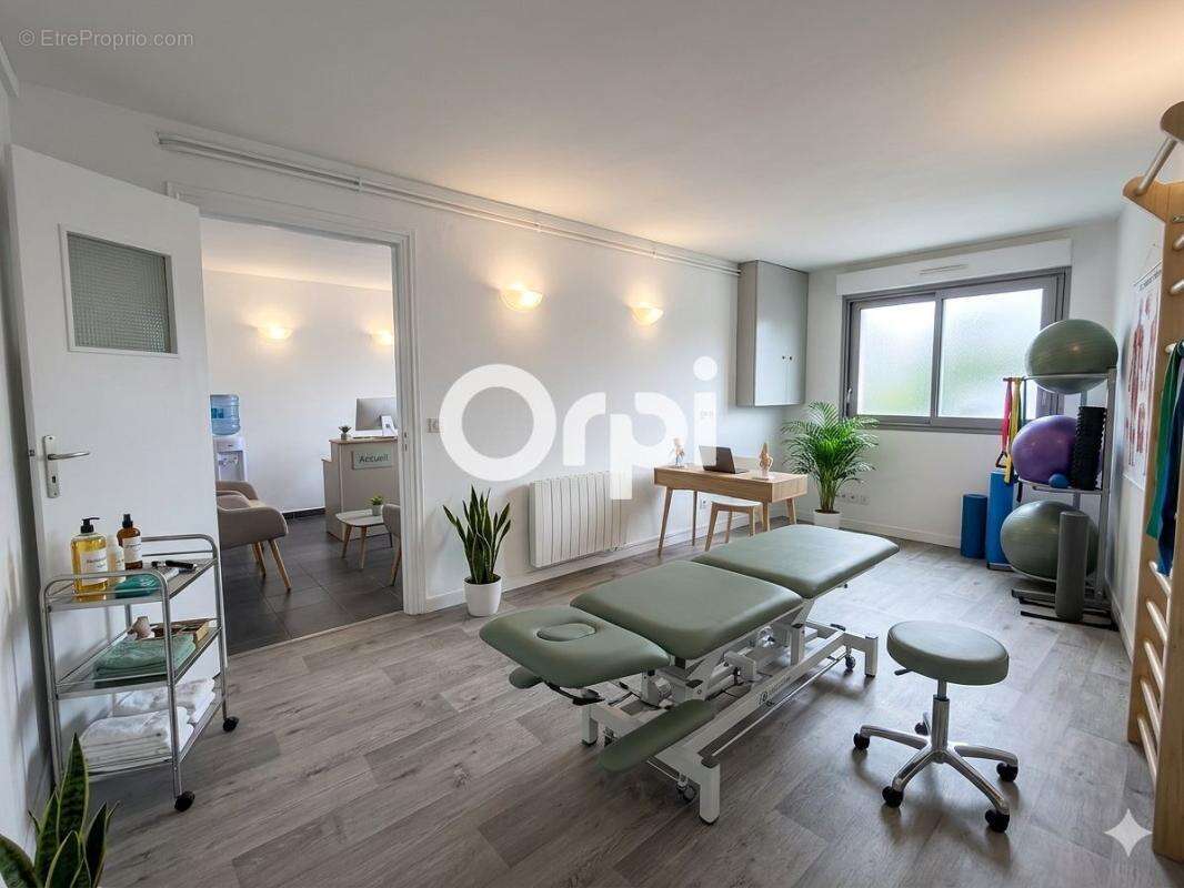 Orpi porte neuve : immeuble de rapport à vendre à saint etienne au mont - photo 8