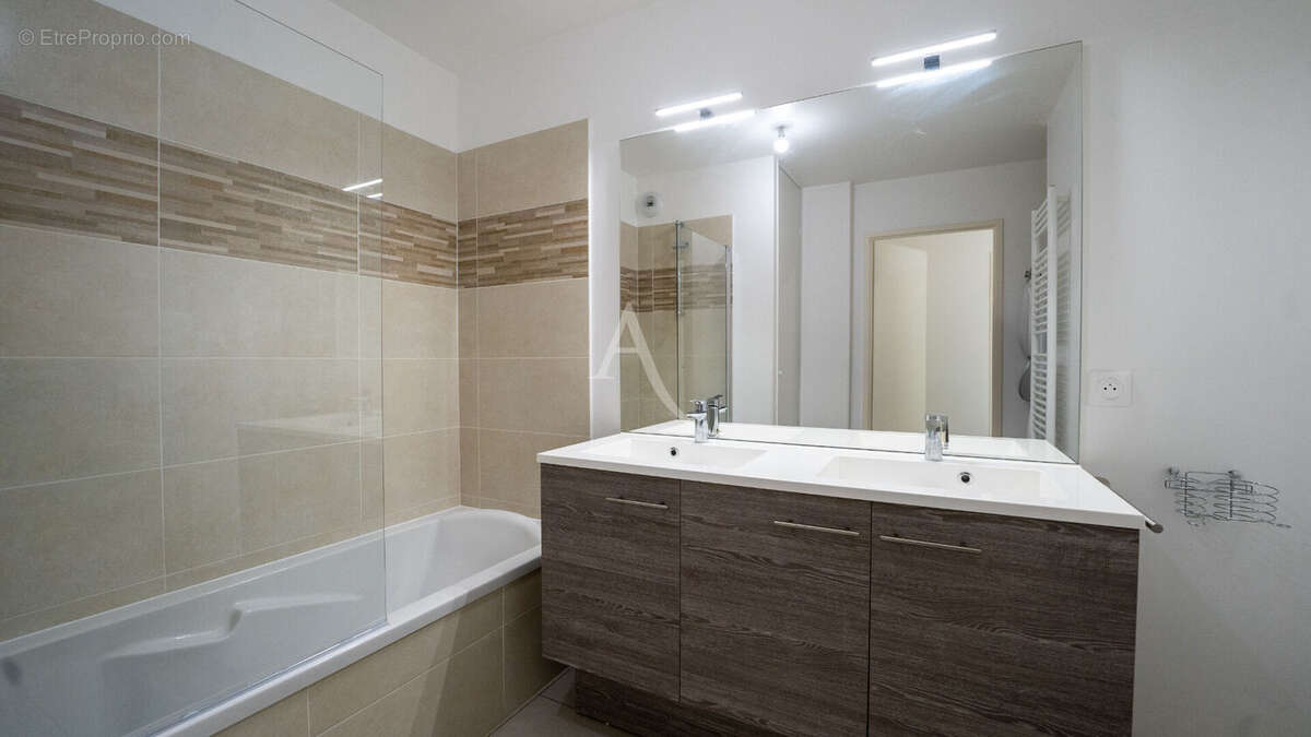 Appartement à SAINT-JULIEN-EN-GENEVOIS