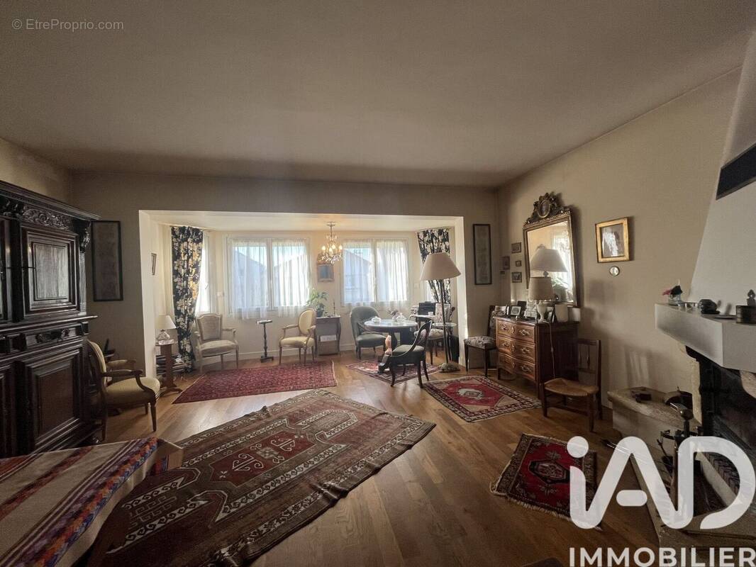 Photo 1 - Maison à SAINT-LEU-LA-FORET