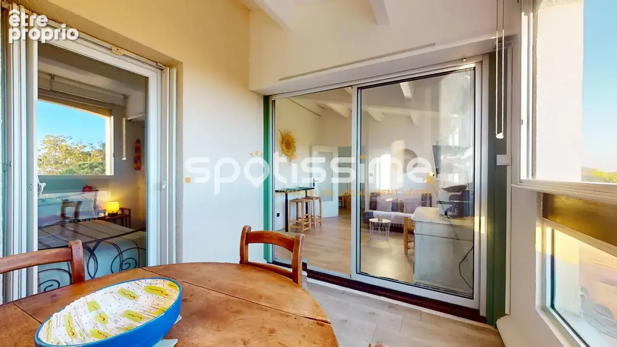 CAP D'AGDE - MONT SAINT-MARTIN - Appartement T2 Cabine - Loggia et Parking Privatif - photo 13