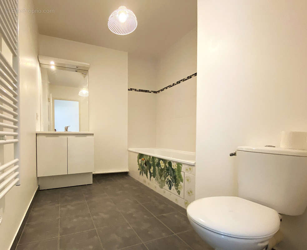 Appartement à MAGNY-LE-HONGRE