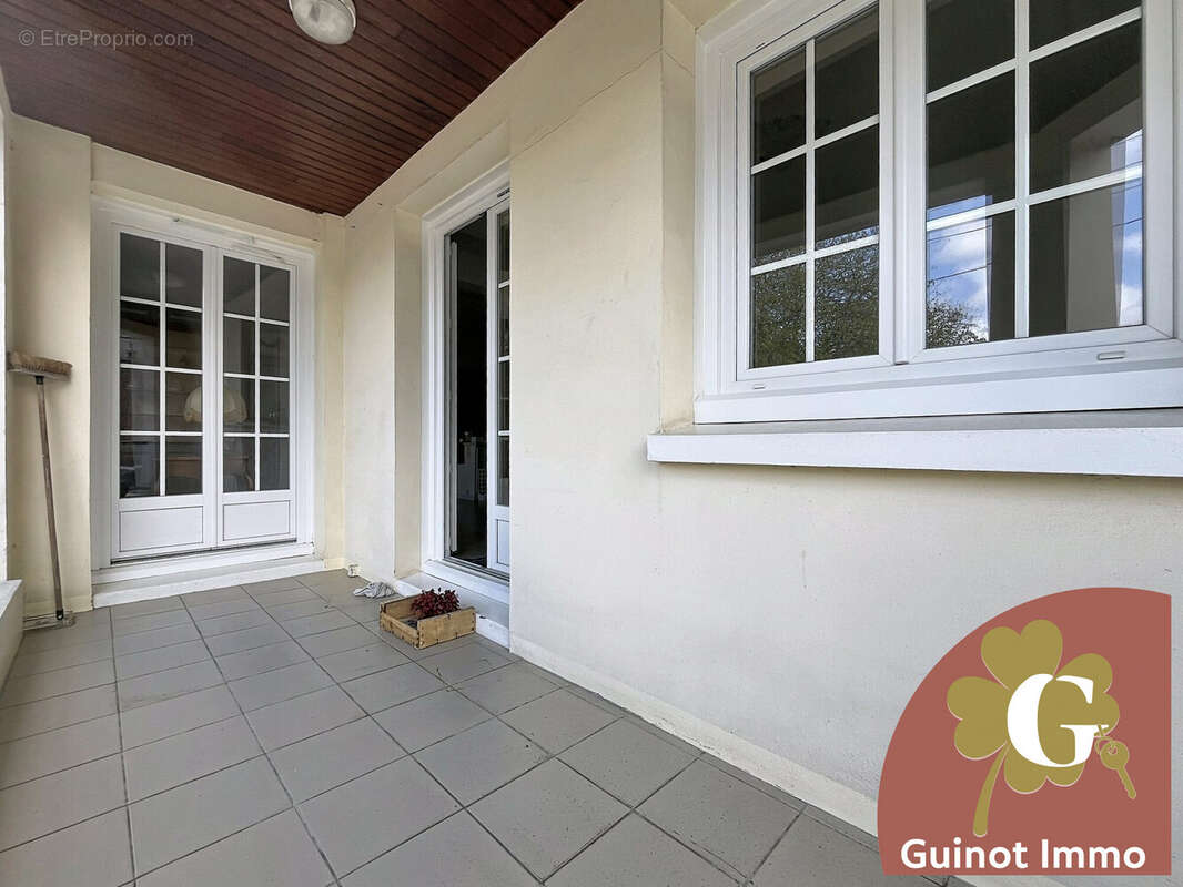 Maison à LILLEBONNE