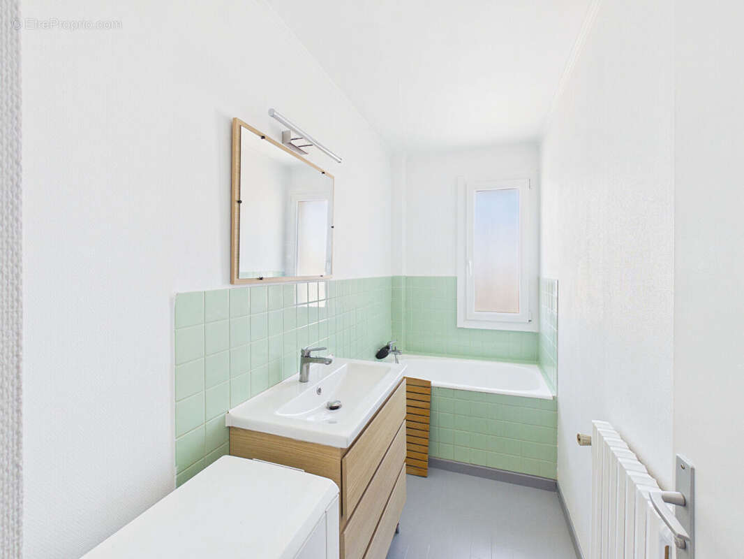 Appartement à BOURG-LES-VALENCE