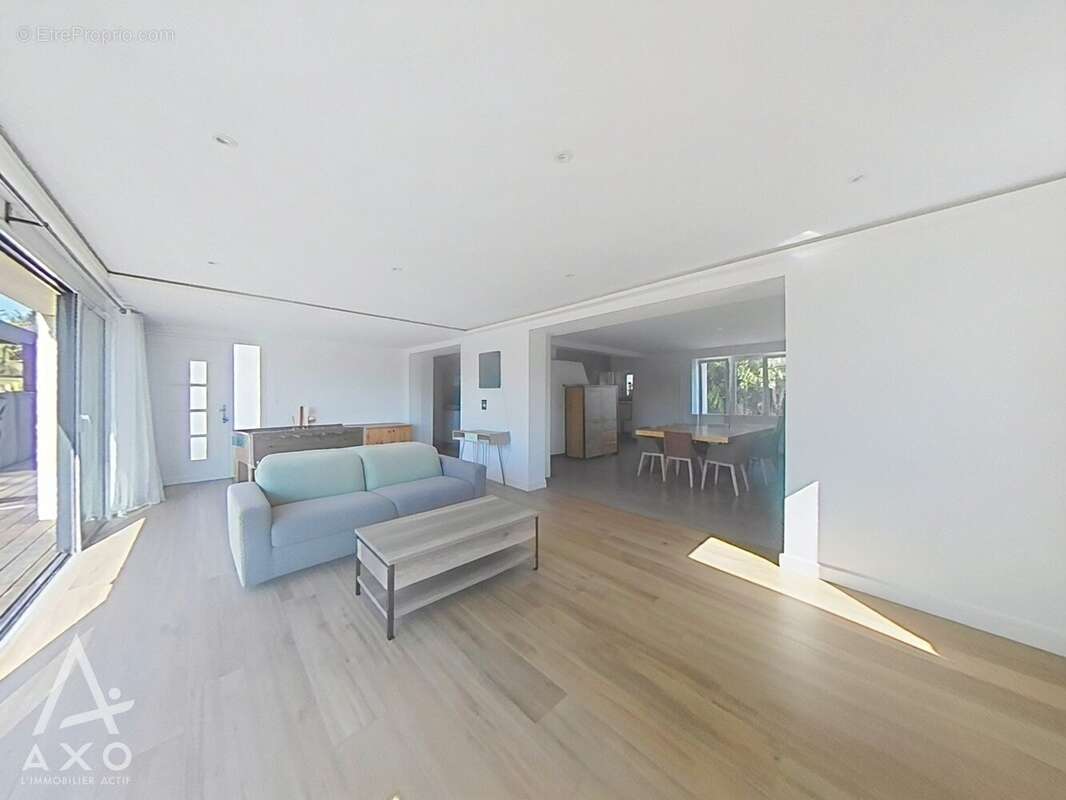 Maison 154 m² à Nonant  - photo 5
