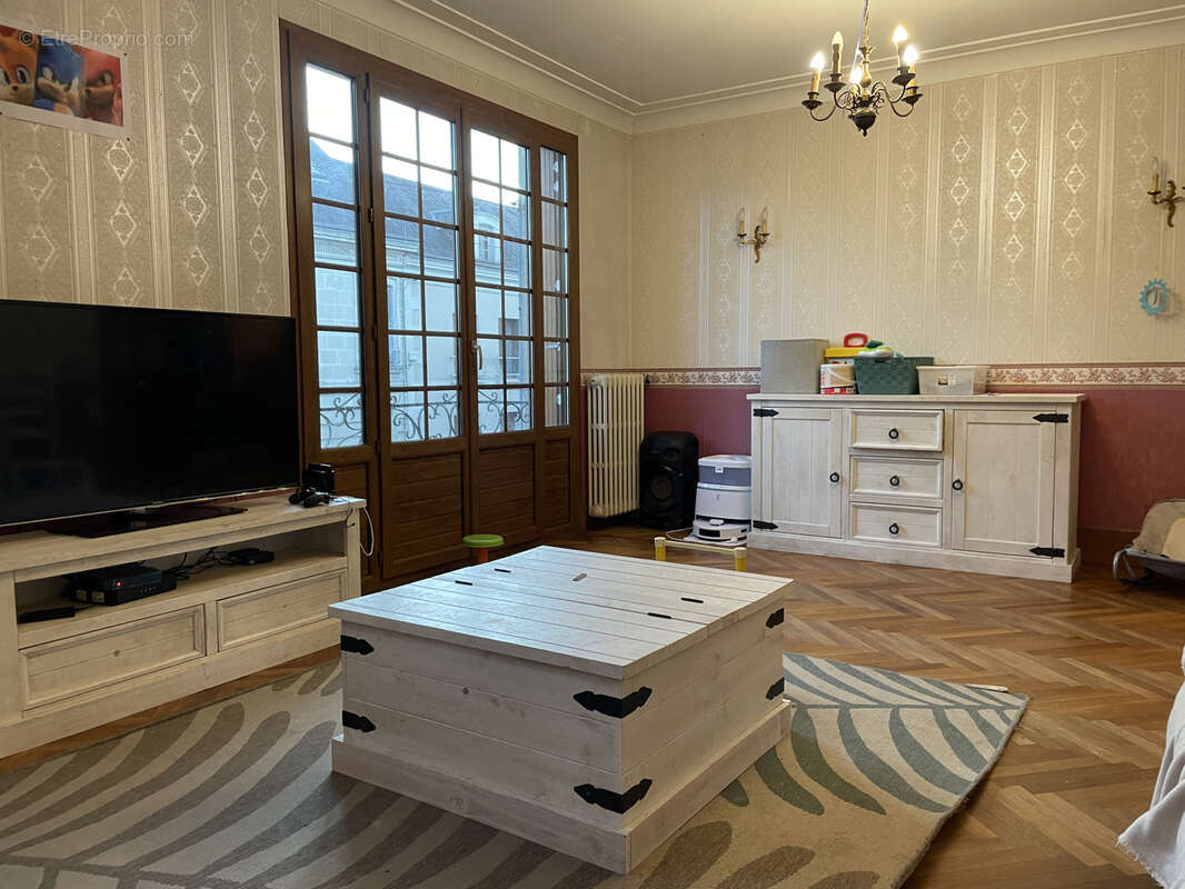 Maison à CHATELLERAULT