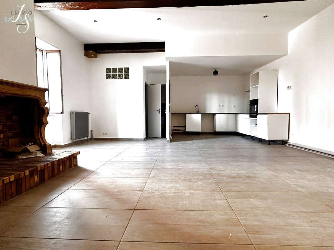 Appartement à BOURG-EN-BRESSE