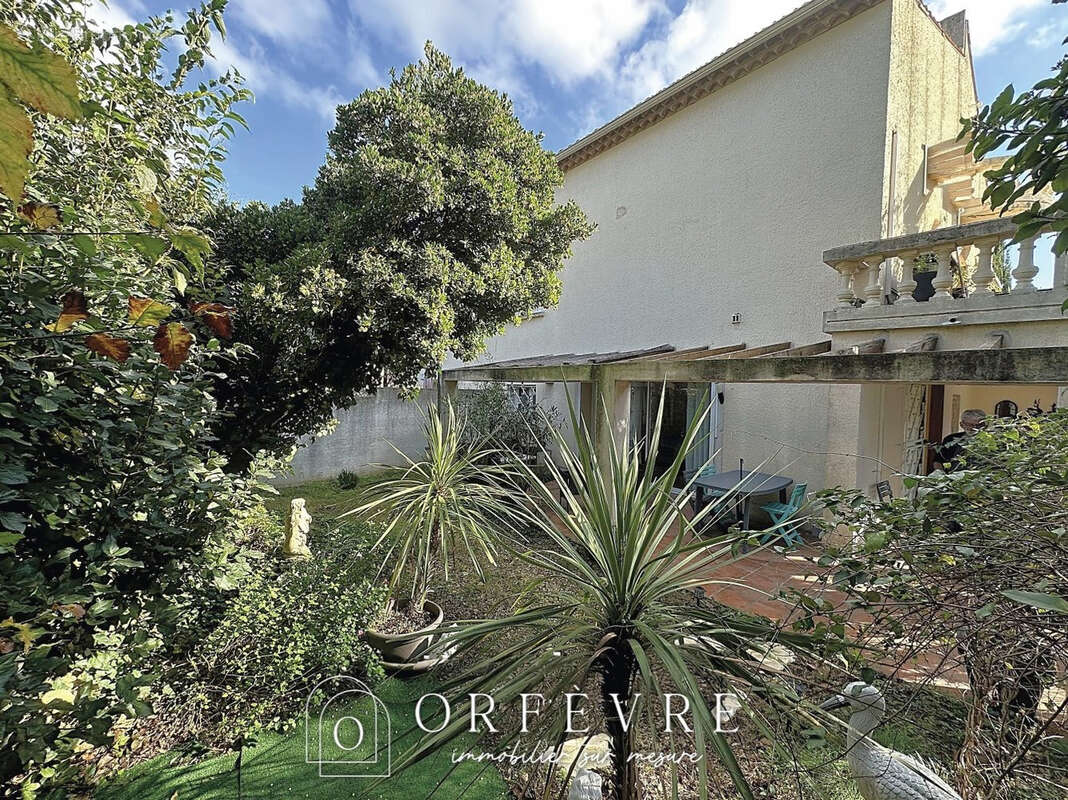 Appartement à CASTRIES