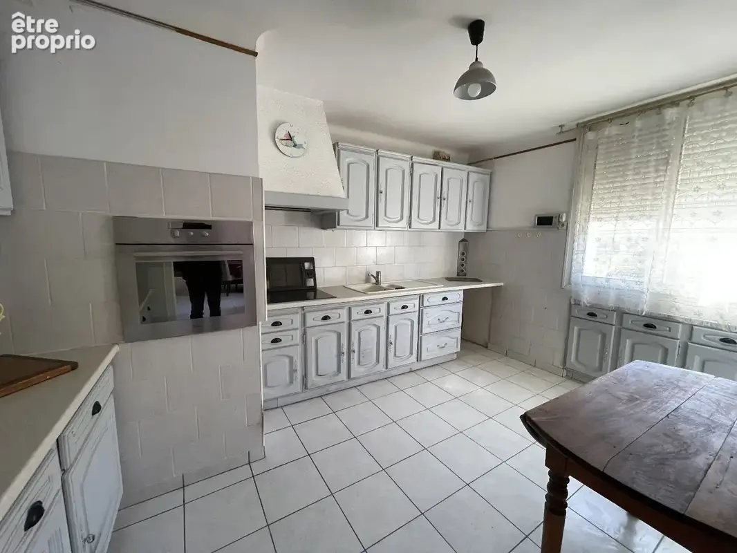 MARSEILLAN  Authentique Maison Vigneronne avec Grand Garage - photo 6