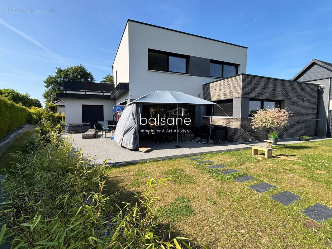 Maison à SAINT-JEAN-DU-CARDONNAY