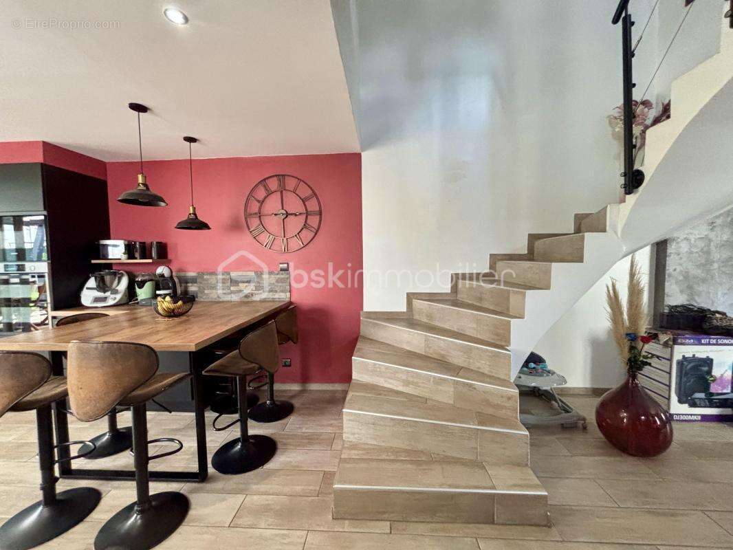 Maison à SEYSSINET-PARISET