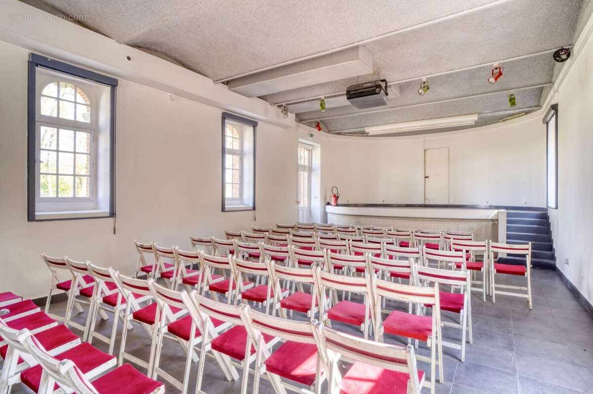 Maison à FONTAINEBLEAU