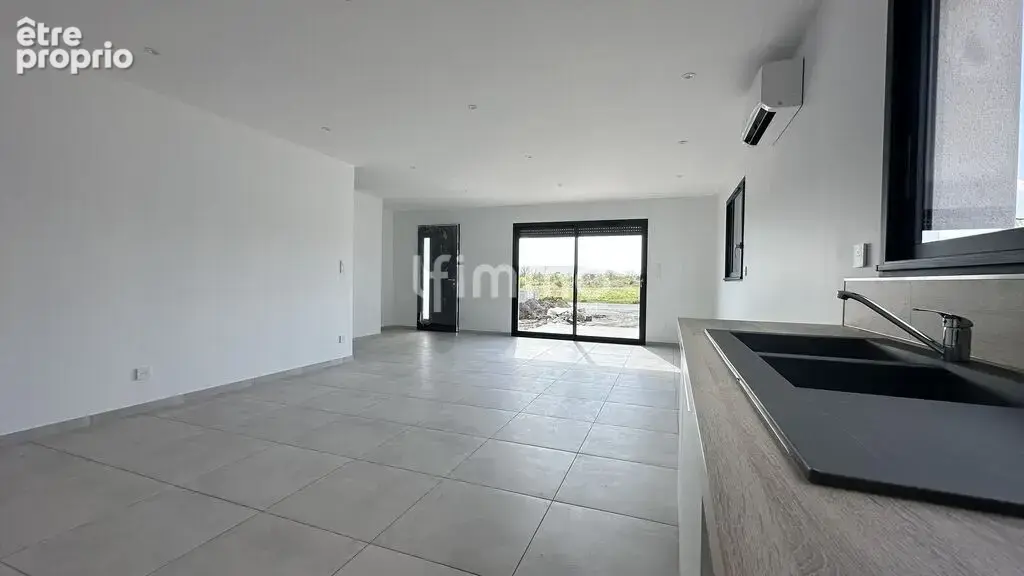 Maison T4 de 100 m² proche Lézignan-Corbières , jardin, garage - photo 3