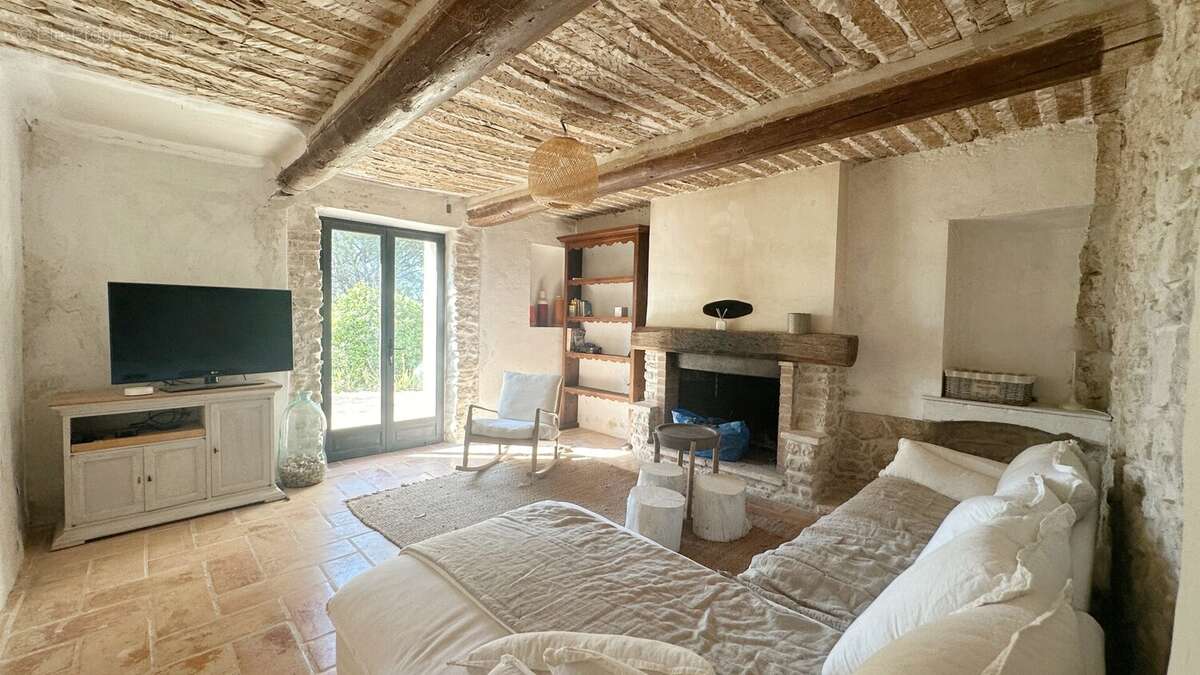Maison à GOULT