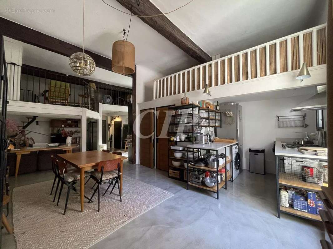 Appartement à AIX-EN-PROVENCE