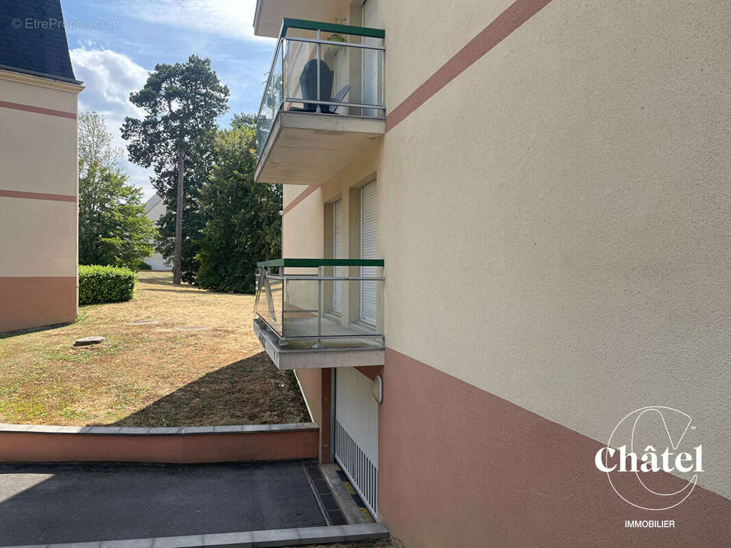 Appartement Senlis - parking - balcon - photo 7
