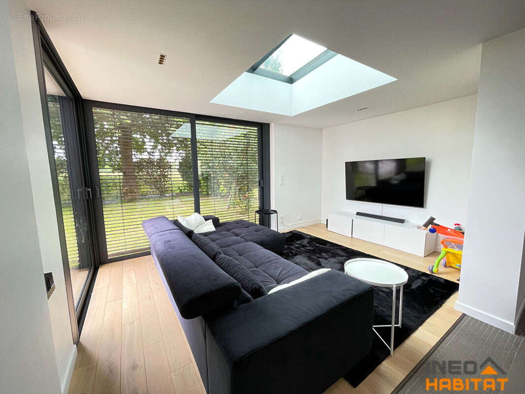 Maison  5 pièce(s) 105.55 m2 - photo 5