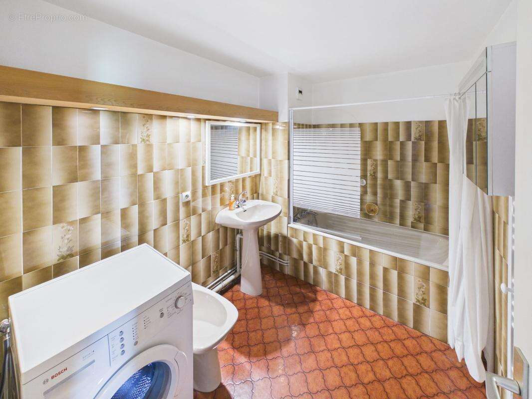 Appartement à SAINT-BALDOPH