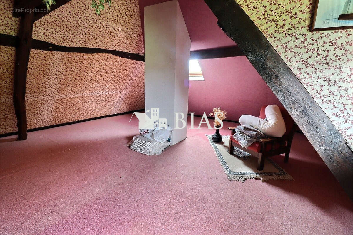 Maison à PONT-L&#039;EVEQUE