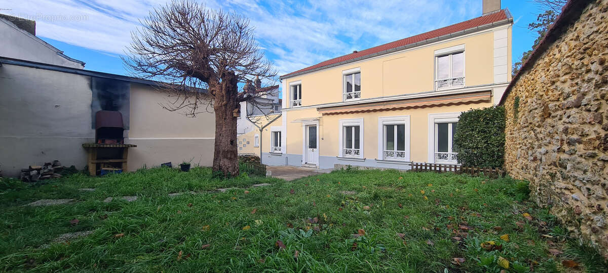 Maison à BOISSY-SAINT-LEGER