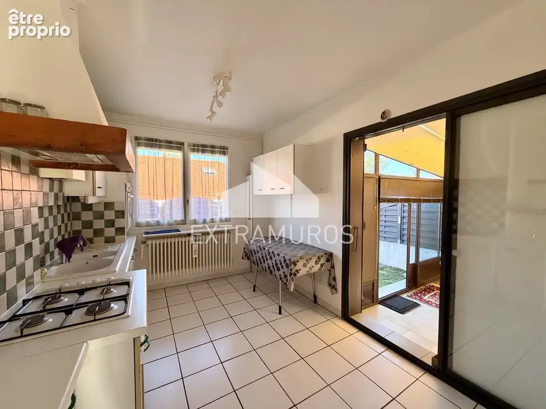 Maison de plain pied T4 - Terrasse et jardin - Centre Chaponost - photo 7