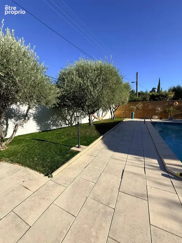 13013 châteaugombert   superbe maison de plain-pied avec piscine - photo 6