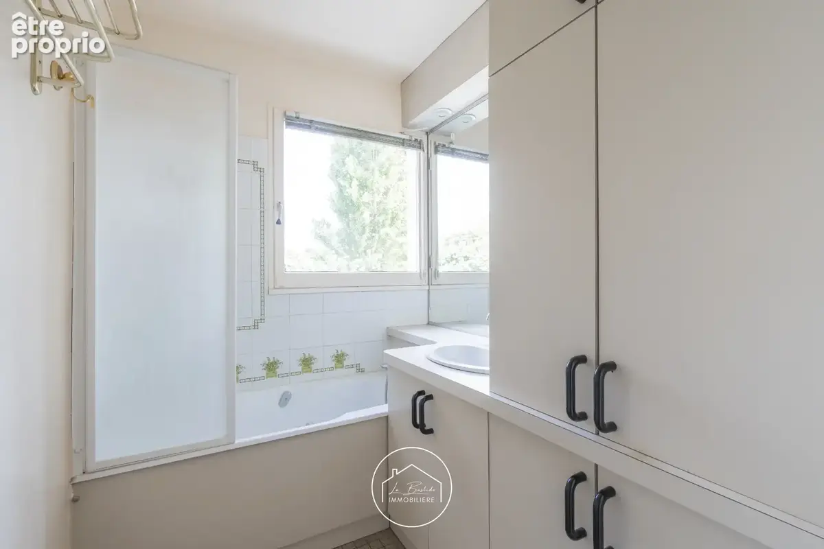 Appartement - 4 pièces avec balcon - 2 chambres SCEAUX - photo 7