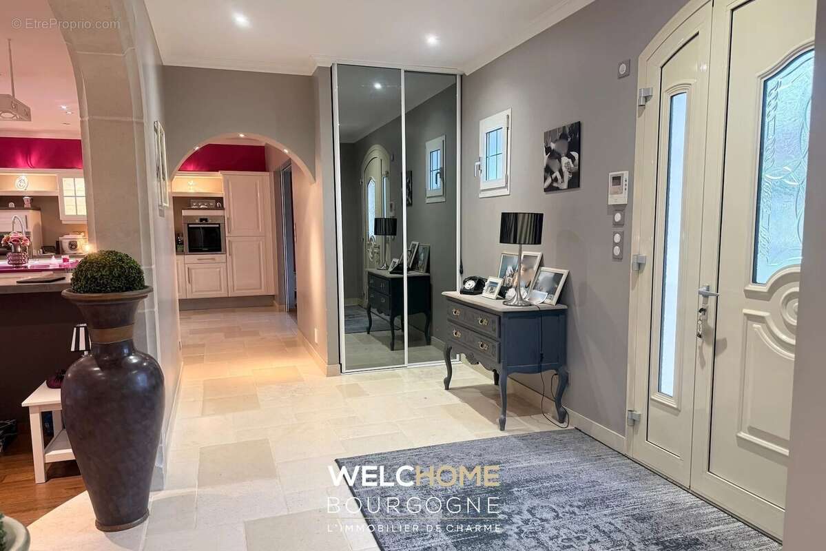 Maison à CHALON-SUR-SAONE