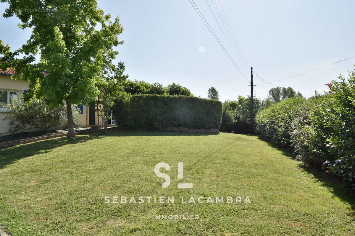 Maison à LESCURE-D&#039;ALBIGEOIS