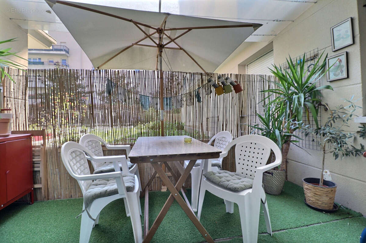 Appartement à SAINT-DENIS