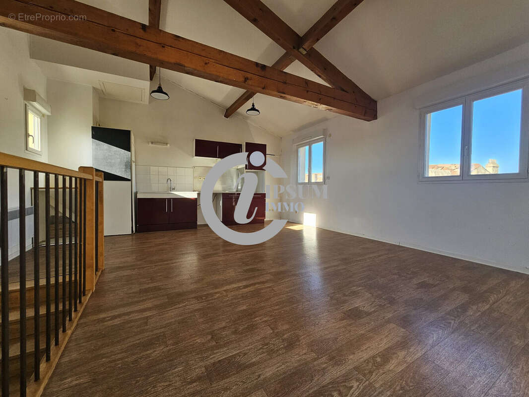 Appartement à NIMES