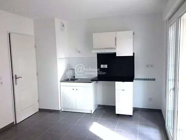 Appartement à MARSEILLE-5E