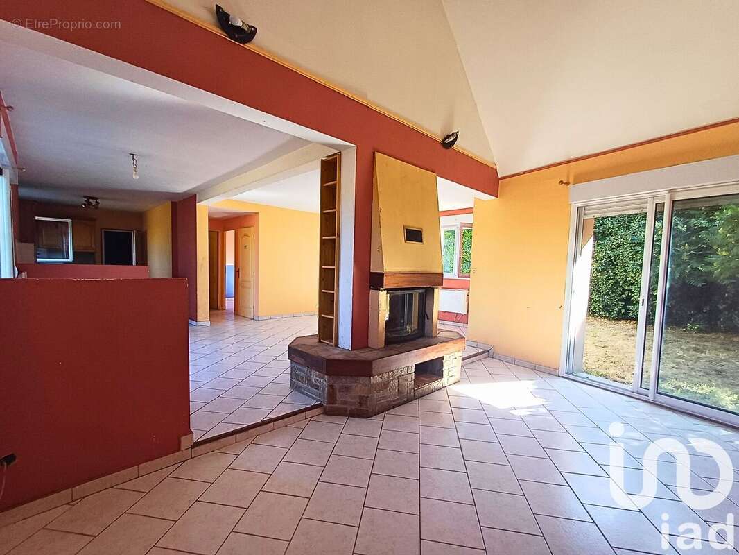 Photo 2 - Maison à TREZENY