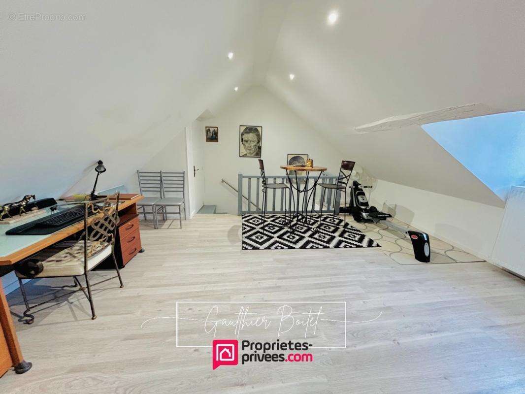 Maison à LIZY-SUR-OURCQ