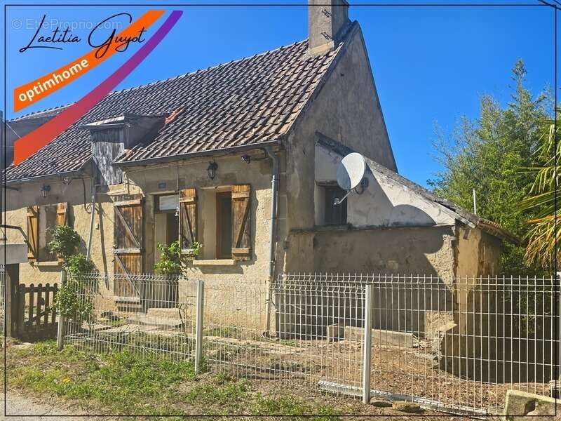 Maison à SOUVIGNY