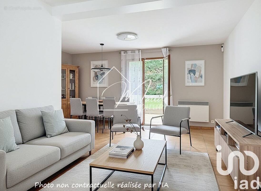 Photo 1 - Maison à LONGPERRIER