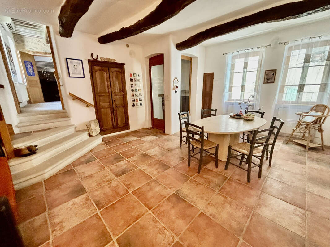 Maison de charme avec cour et terrasse + chambre d'hôte - photo 13