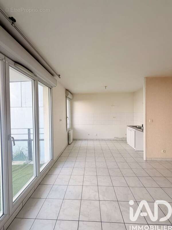 Photo 6 - Appartement à VILLEURBANNE