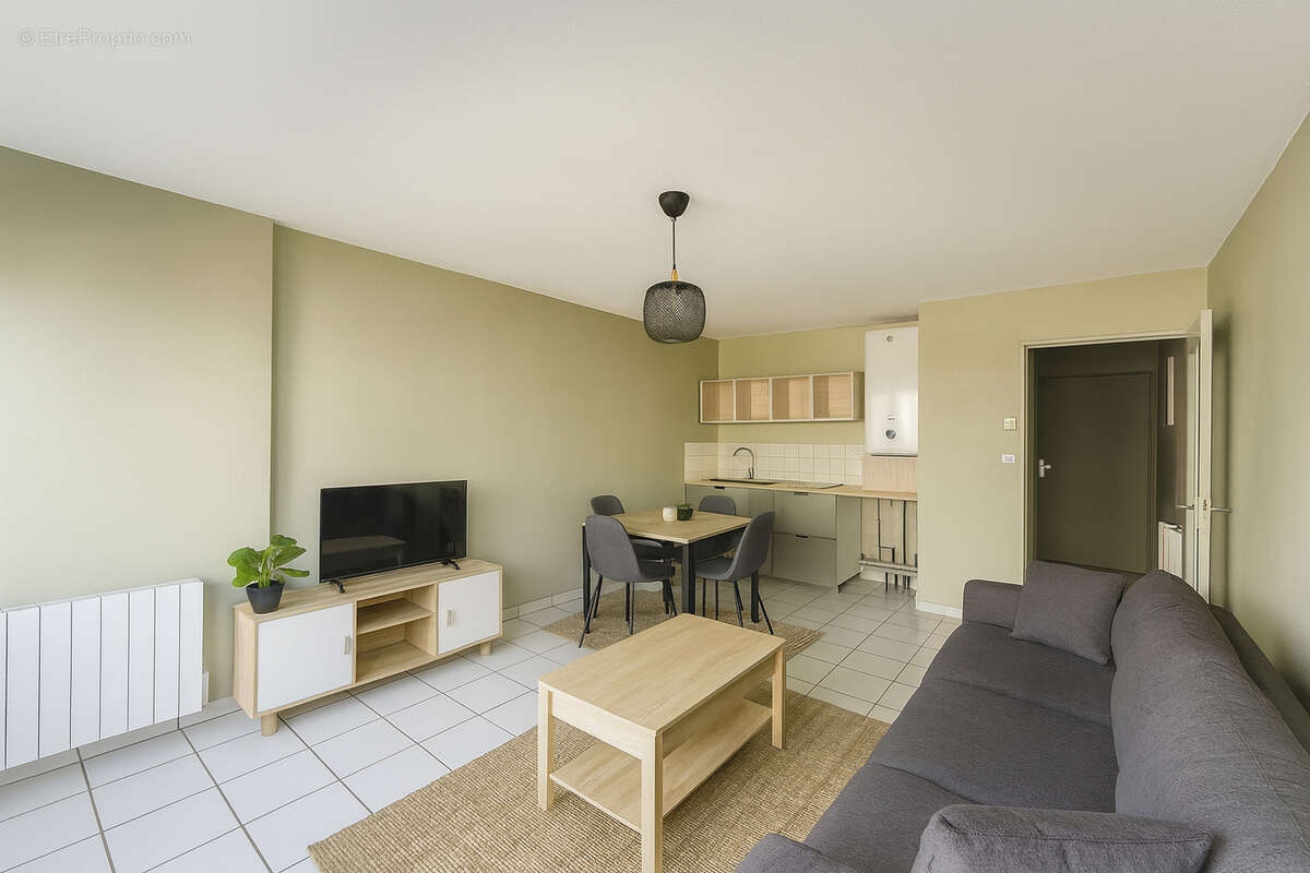 Appartement à LYON-8E