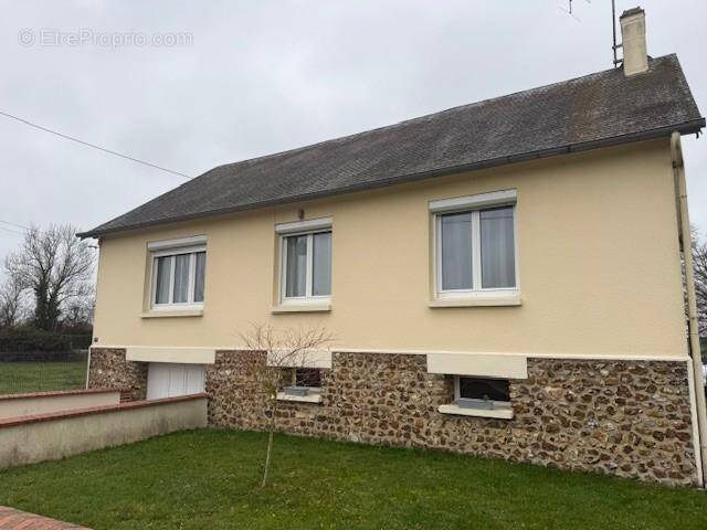 Maison à VILLERS-EN-OUCHE