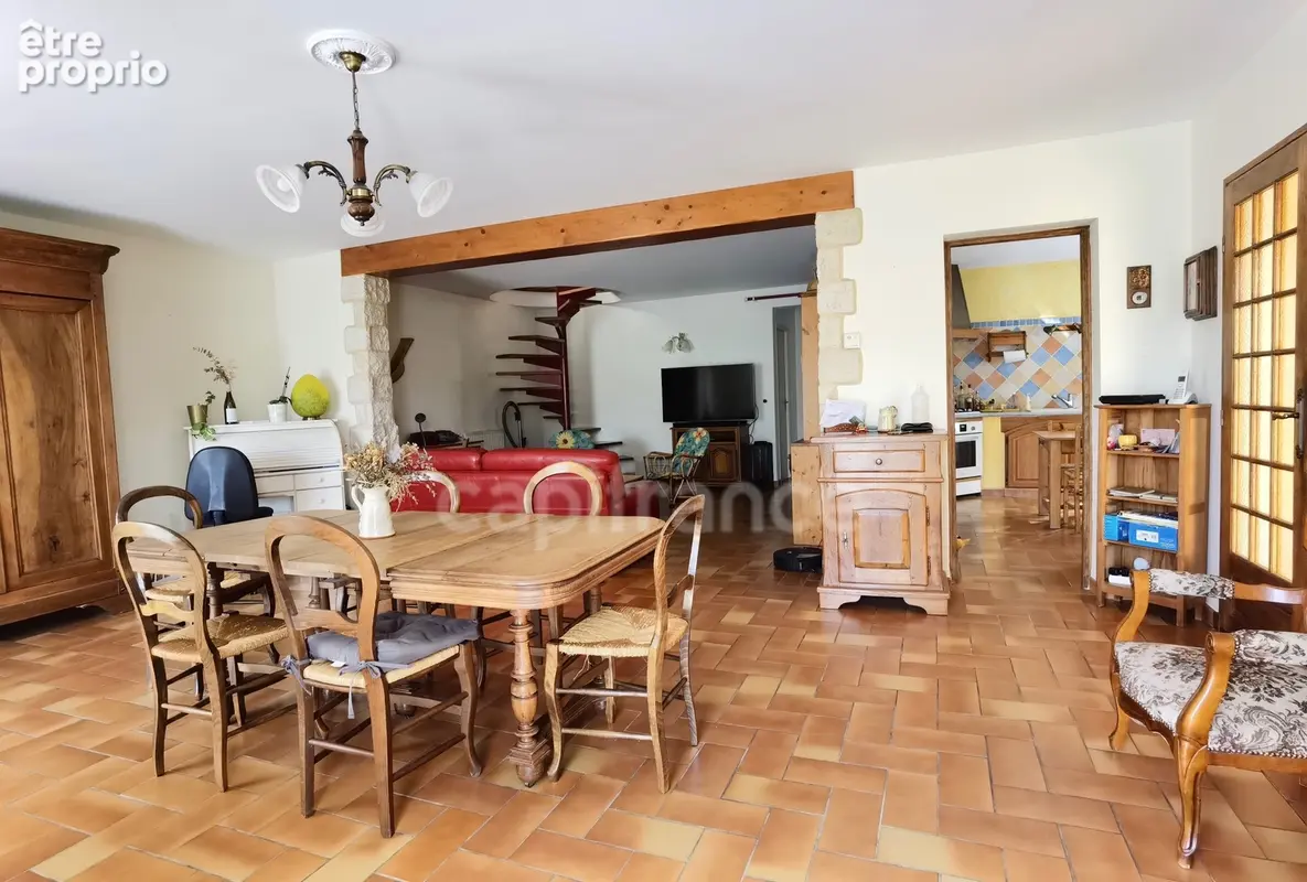 Secteur Uzès, tous commerces, maison familiale de 135 m², 4 chambres, garage, terrain - photo 13