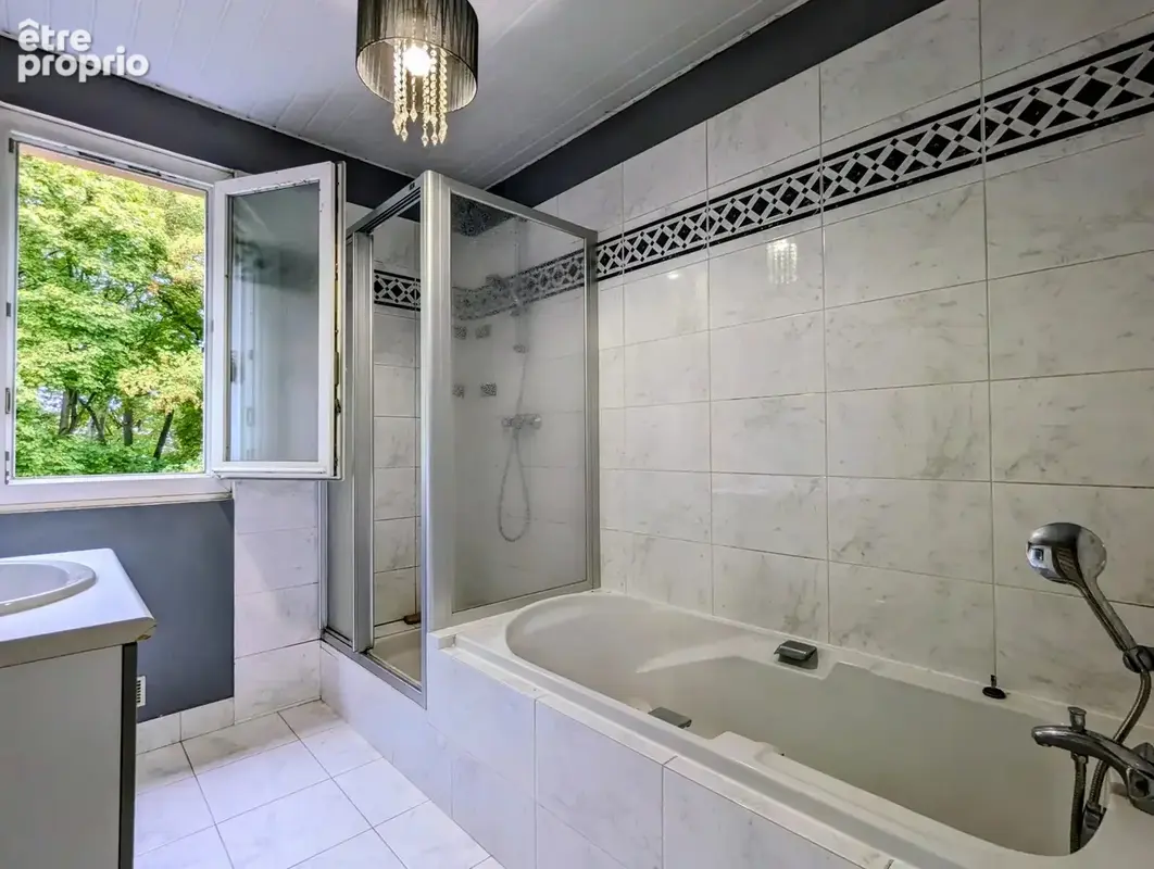 Appartement F3 de 62 m² avec cave et parking - photo 8