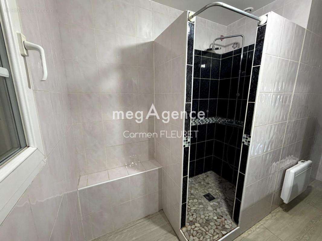 Maison à ROUSSINES