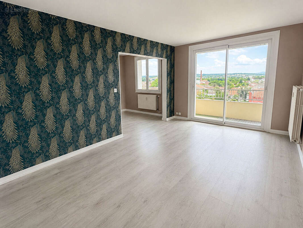 Appartement T4 rénové ? double balcon et vue dégagée - photo 2