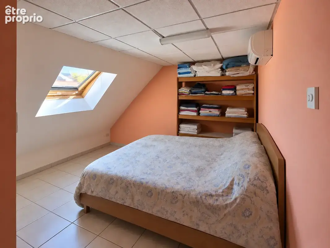 A vendre BELLEY T3 avec ascenseur, balcon et garage. - photo 5