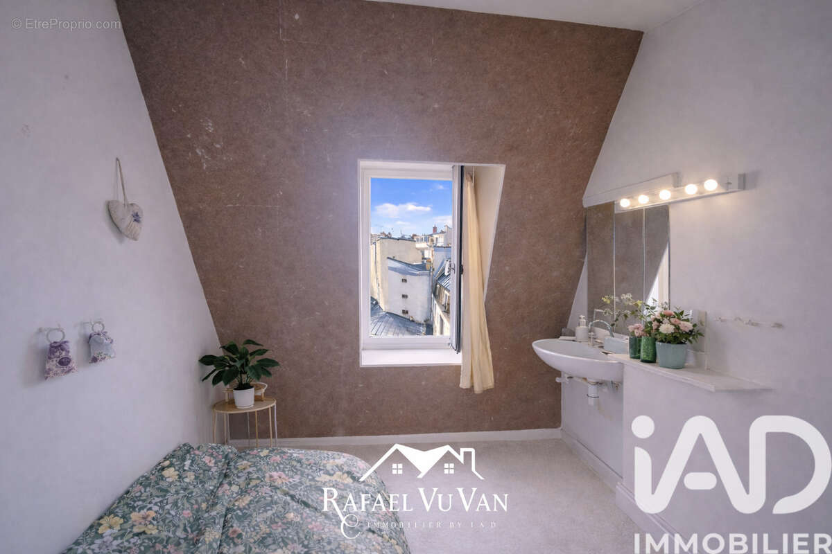 Photo 3 - Appartement à PARIS-9E