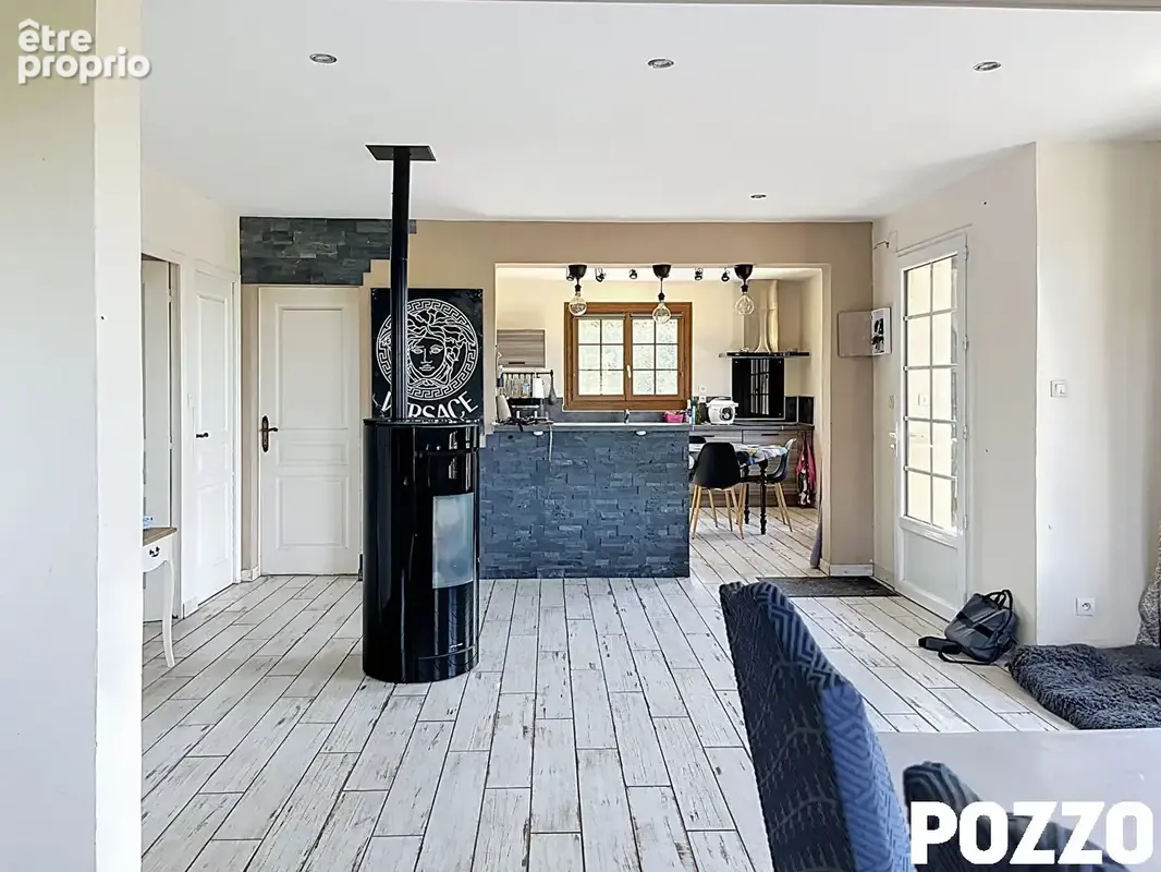 À VENDRE  Belle maison familiale  sur un terrain de 1 727 m² à Canchy (14230) - photo 9
