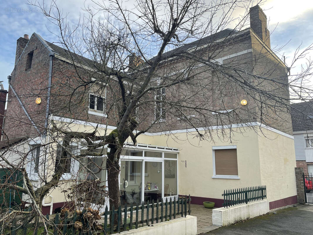 Maison à PONT-DE-METZ