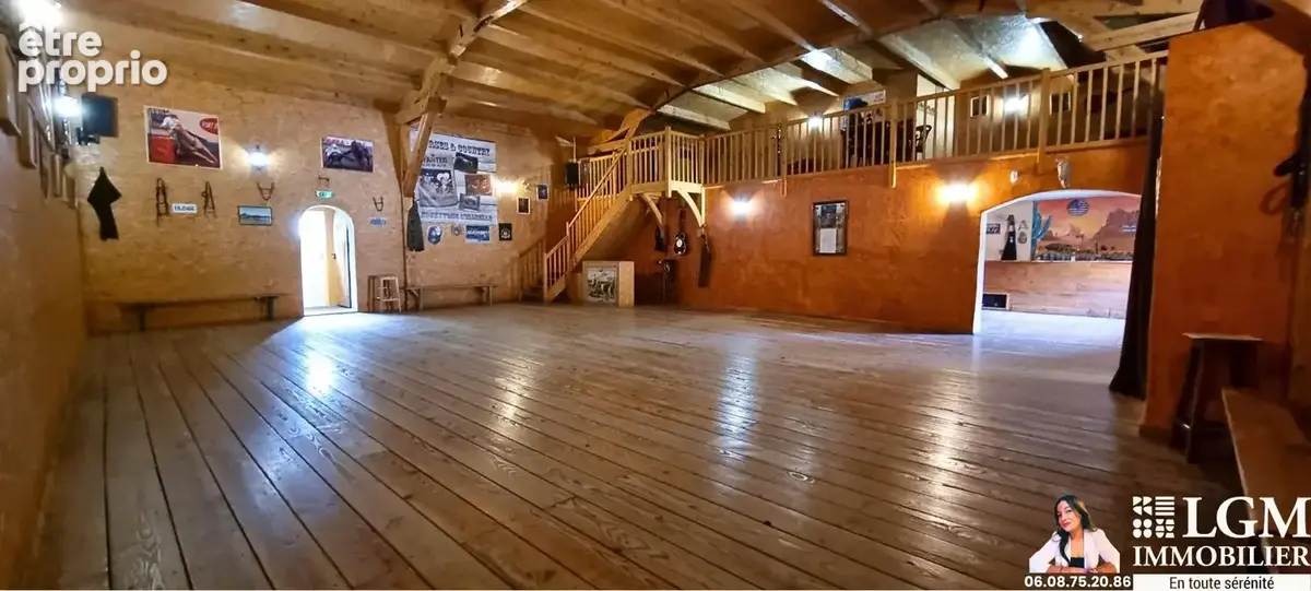 Propriété de caractère 333 m² avec piscine sur 1,6 hectare - photo 8