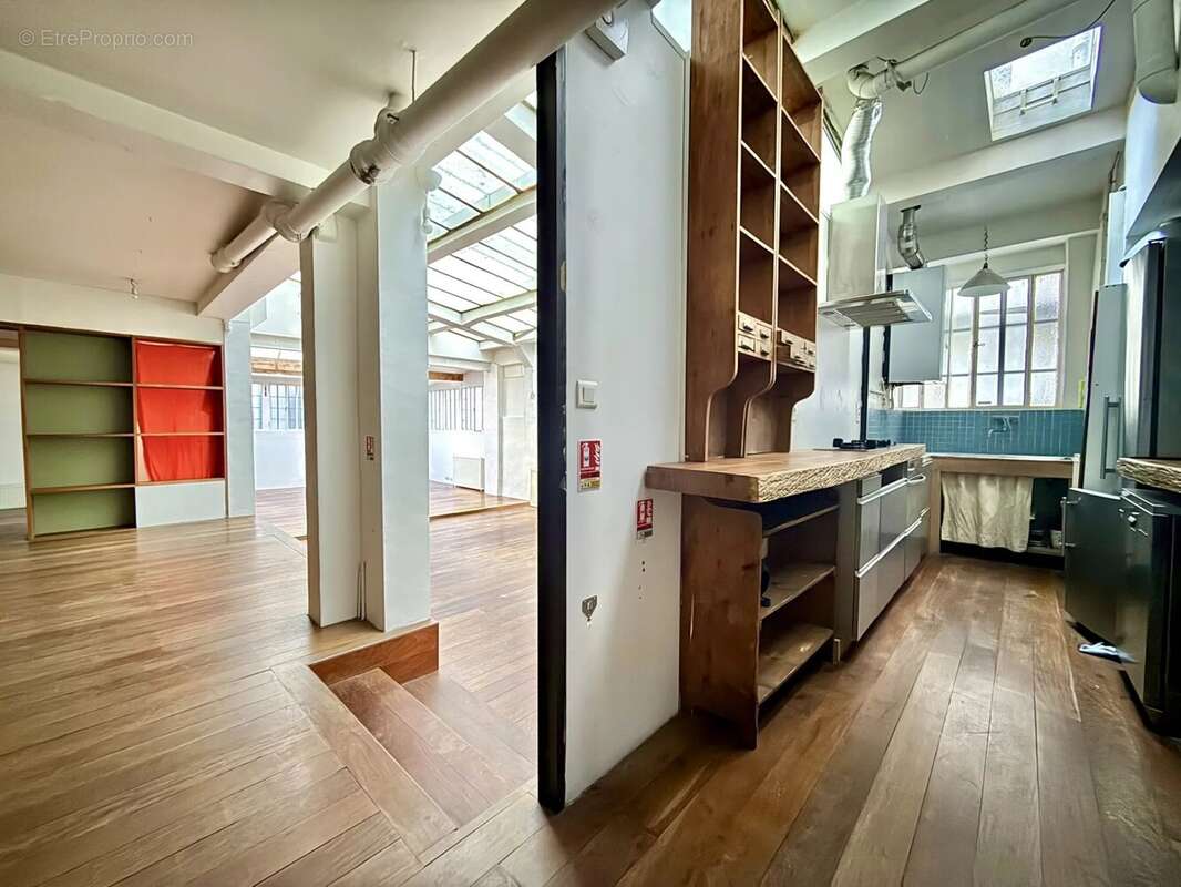 Appartement à PARIS-11E
